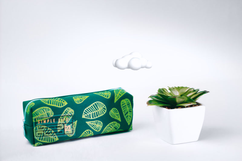 Tropical leaves pencil case