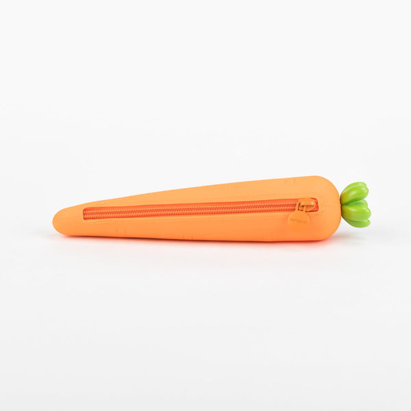 Cartuchera en forma de zanahoria